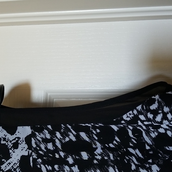 Sheer sleeveless blouse, 2X - Picture 3 of 5
